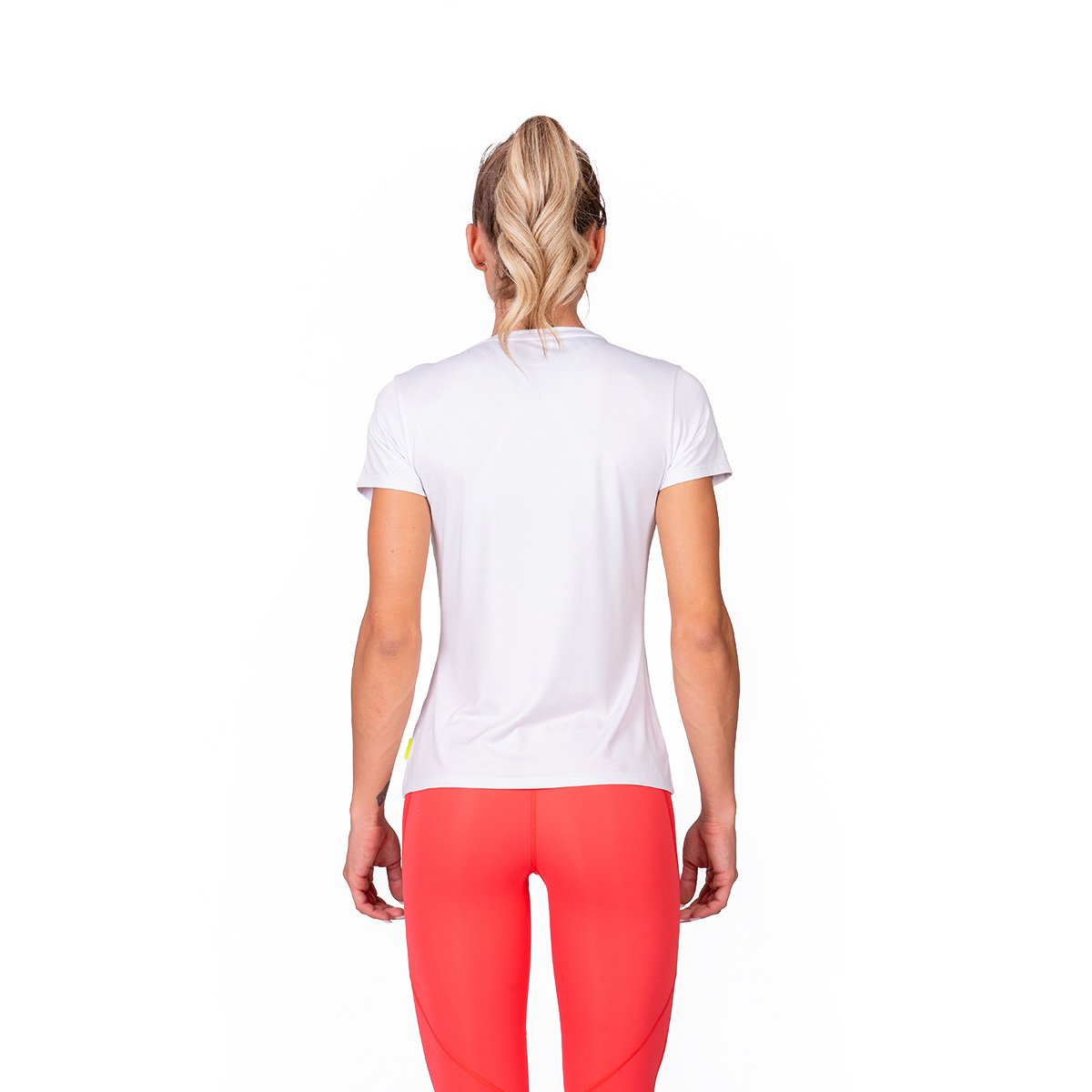 Activewear 110PRCNT Tight-Fit T-Shirt for Women
